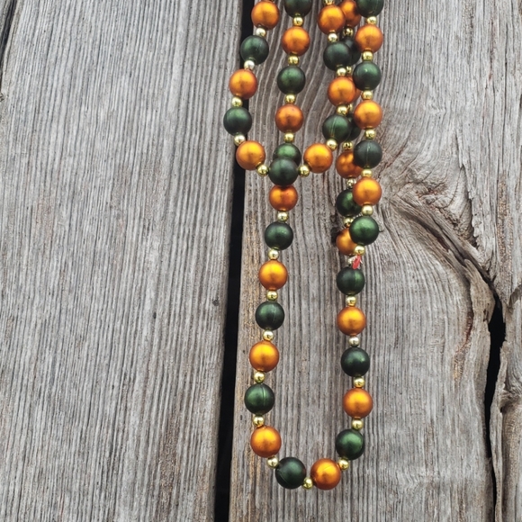 Lot of 4- K&k interiors Fall bead ornaments decor - Picture 9 of 13